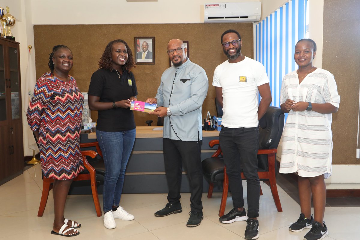 kenyafilmcomm's tweet photo. A team from Kenya Film Commission paid a courtesy call to Mr. Kenneth Ambani - CECM Public Service, Administration, Youth, Gender, Social Services and Sports, Mombasa County Government to discuss areas of partnerships to enhance and monetize the creative industry in Mombasa. https://t.co/0fLc7SvlTw