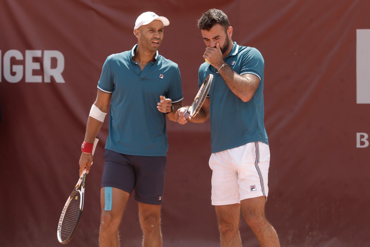 Jeu_Set_EtMatch's tweet image. Au #BNPPprimrose de Bordeaux, il y aura une paire français en finale du double !

Sadio #Doumbia 🇫🇷 et Fabien #Reboul 🇫🇷 se sont ainsi qualifiés 👏

Malheureusement, ils ne joueront pas Pierre-Hugues #Herbert 🇫🇷 et Nicolas #Mahut 🇫🇷, battus par la paire Glaspool/Heliovaara