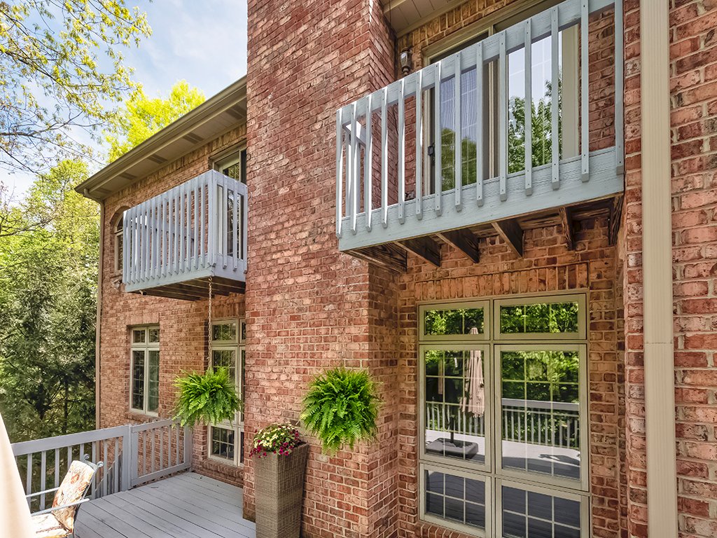 You're Invited to Tour 220 Woodhurst Terrace TODAY from 4PM to 6PM.
Property Details:
4 Bedrooms, 3.5 Baths, 3 Car Garage, 1.5 Acres, North Allegheny School District
Listed at $829,900
220 Woodhurst Terrace Marshall, PA 15090
lorihummel.howardhanna.com/Property/Detai…
#howardhanna #HannaLuxury