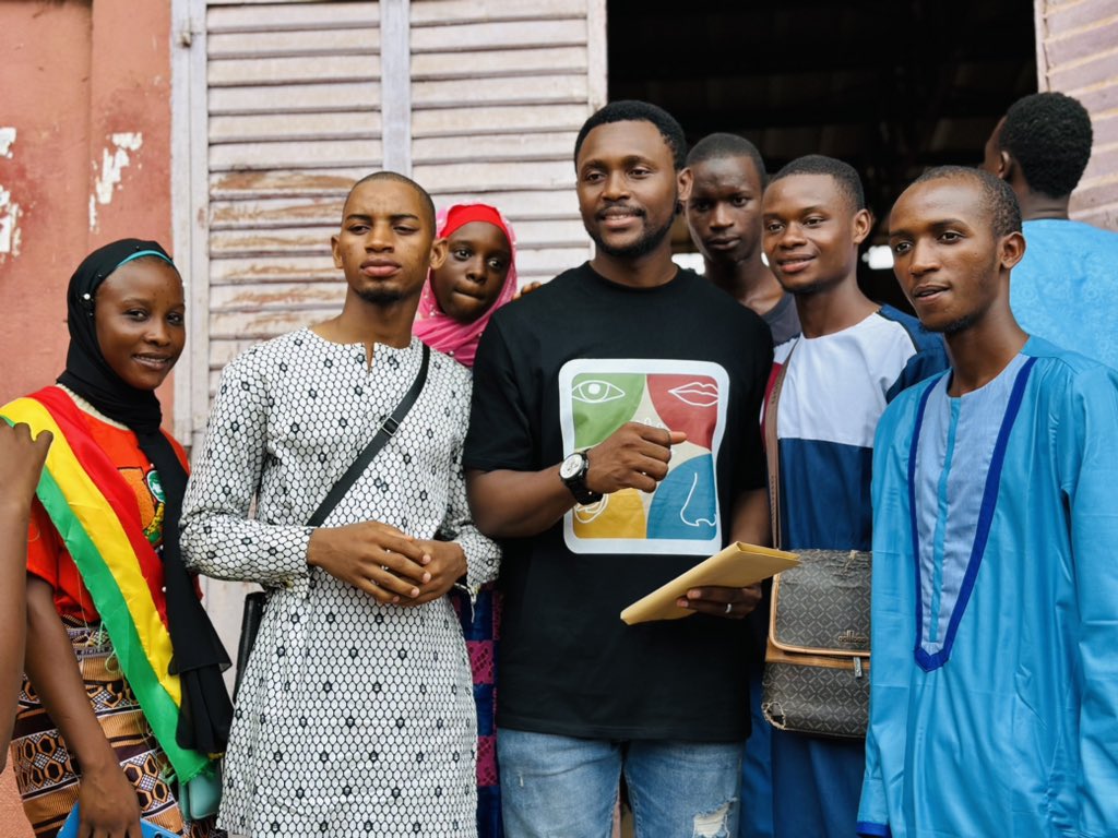 abbadembabarry's tweet photo. La Communauté de la Bonne Humeur a repondu présente à Dabola.
Merci pour tout le love.
Est-ce que Mamou est prêt?
#morningtour
#langedelabonnehumeur♥️ https://t.co/UIBNhsxfJg
