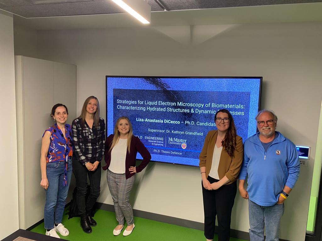 Liza-Anastasia DiCecco tweet media