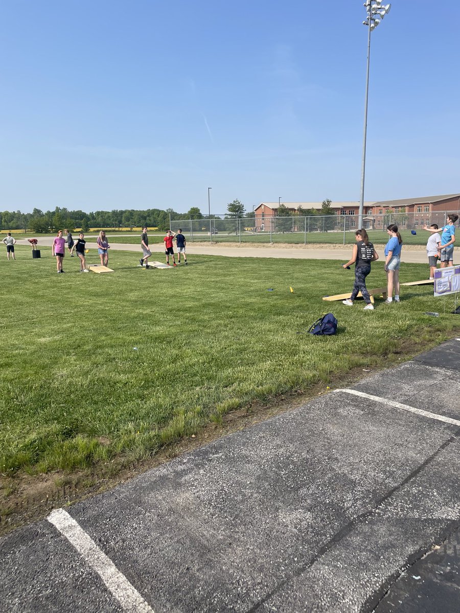 BathMidSchool's tweet photo. Fun day at BMS today! https://t.co/fEcoZAvJIO