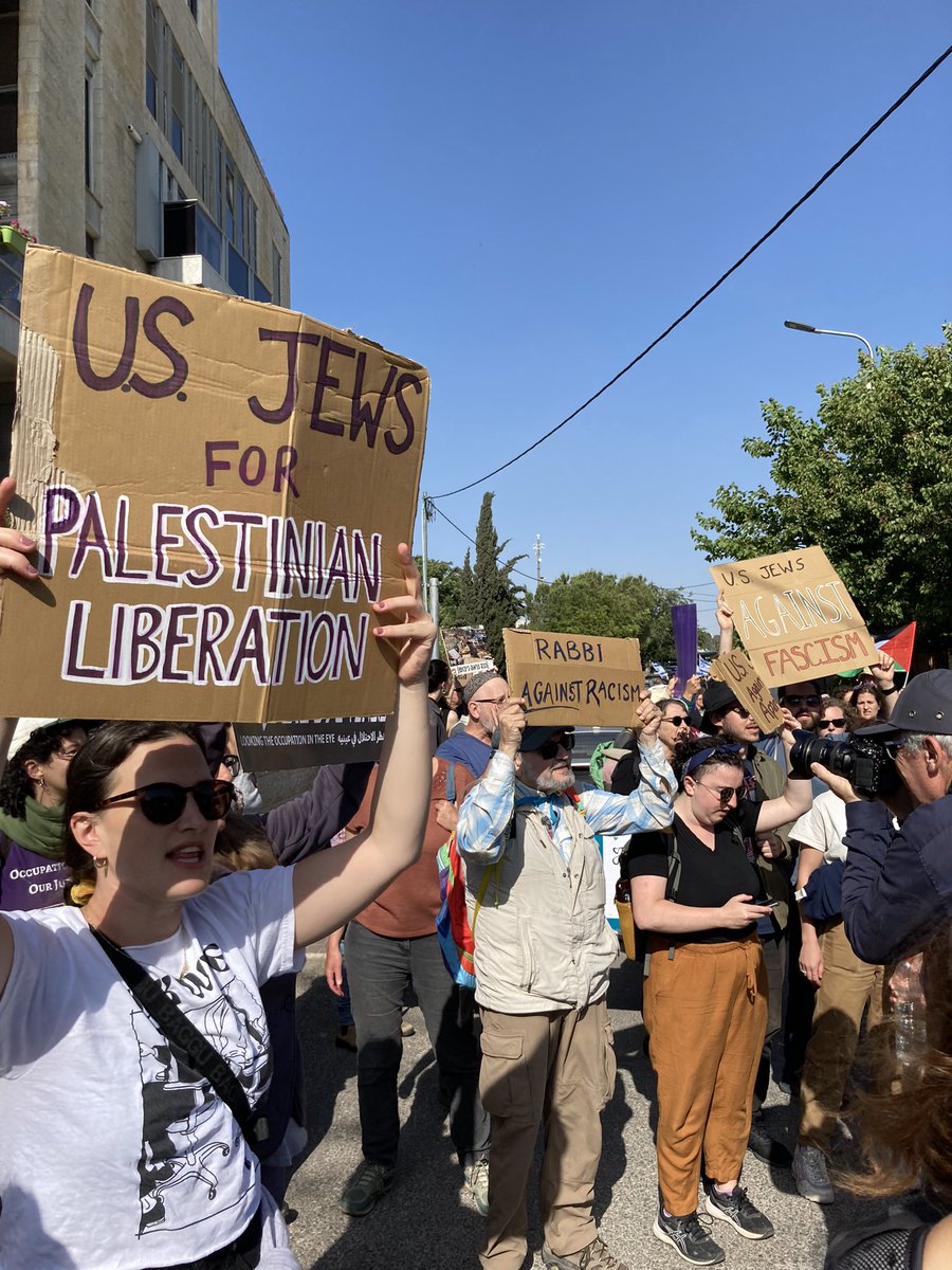 International Jewish activists from our delegation are here in solidarity with Palestinians fighting for their rights in Sheikh Jarrah.