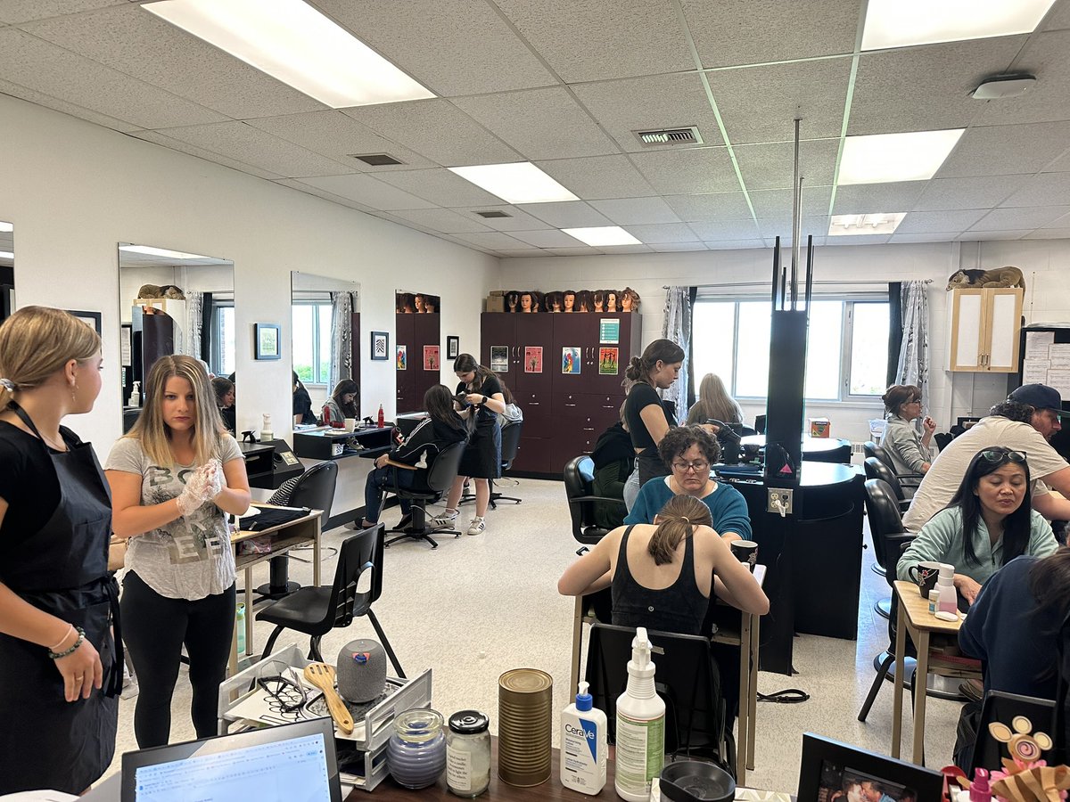 Karla Rocha tweet media