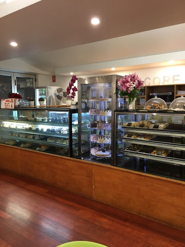 Random Bakery tweet media