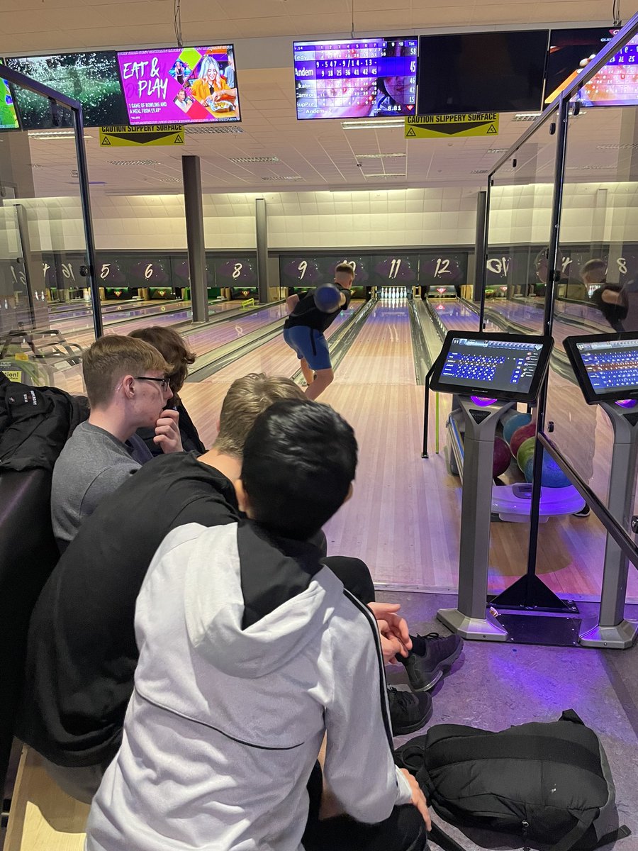 SHS Maths tweet media