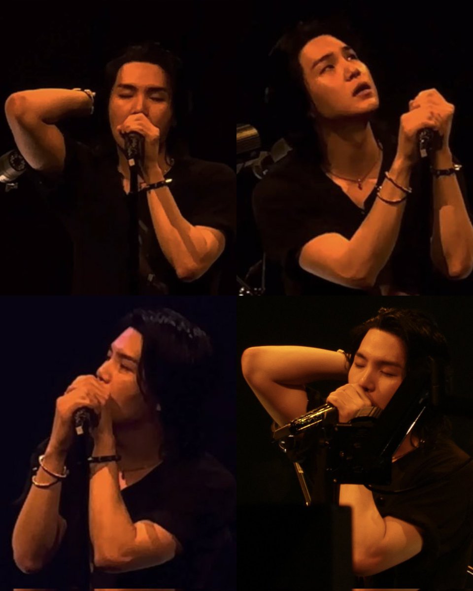 gummysmilelover's tweet photo. I like his bracelet https://t.co/Y75nCB0jIa