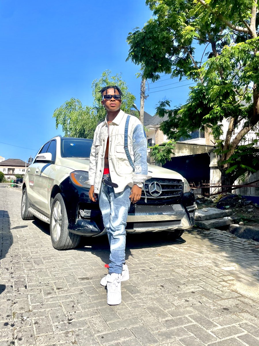 Realemarshal's tweet photo. Glory days is near
#softpapi #realemarshal #trending now https://t.co/CaWBL01Ve4