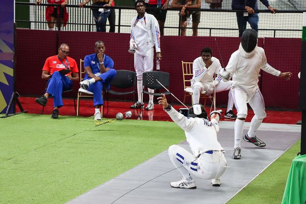 Espadachines compiten en Copa del Mundo de Estambul
Asisten a la justa 346 competidores de todos los continentes. #esgrima #Cuba #fencing
jit.cu/NewsDetails.as…