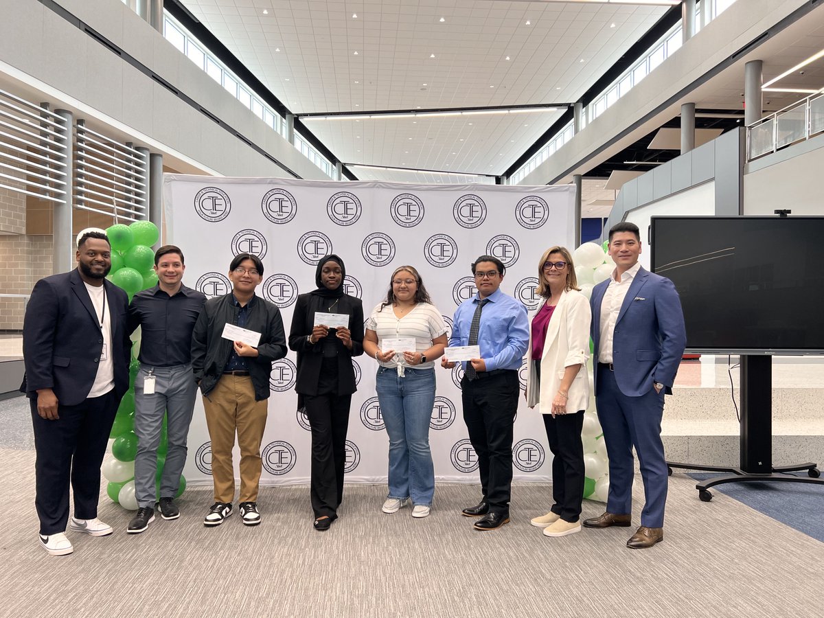 Alief_Career's tweet photo. We had 4 Architecture students receive $1,000 scholarships this week. Ameenat Adisa, Sonia Jacobo, Luis Diaz & Cesar Mejia we are so proud of your achievements! @AliefISD @AliefCTE Alief Independent School District #ChooseAlief #ACACOneTeam https://t.co/frpB6n0dwV