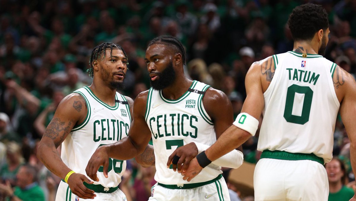 After losing Game 1 to Miami last year, Boston won by 25 in Game 2.

Six Celtics scored in double digits including...
Smart: 24 pts, 12 ast, 9 reb
Brown: 24 pts, 8 reb, 3 ast
Tatum: 27 pts, 5 reb, 5 ast
Grant Williams: 19 pts, 4 reb

Great teamwork + ball movement to #BeatTheHeat