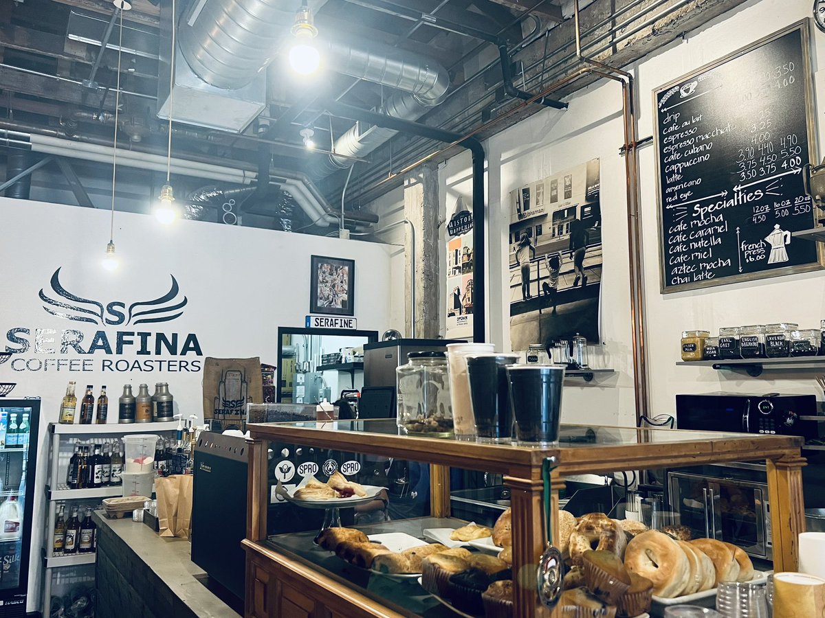 Good morning Phoenix! 
Looking forward to an incredible day <a href="/SCAI/">SCAI</a> but first…coffee ☕️! Check out Serafina roasters if you’re a coffee snot or simply don’t have time to wait in the hotel based Starbucks lines!! #SCAI2023