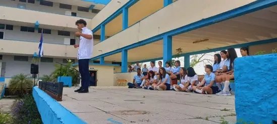 Los muchachos de la <a href="/FeemIPVCEusebio/">FEEM-IPVCE Eusebio Olivera Rdguez</a> recuerdan a #JoséMartí, con su obra "Abdala", a 128 años de su caída en combate en Dos Ríos. 
#FEEMdeCuba #JuvenilMartiano