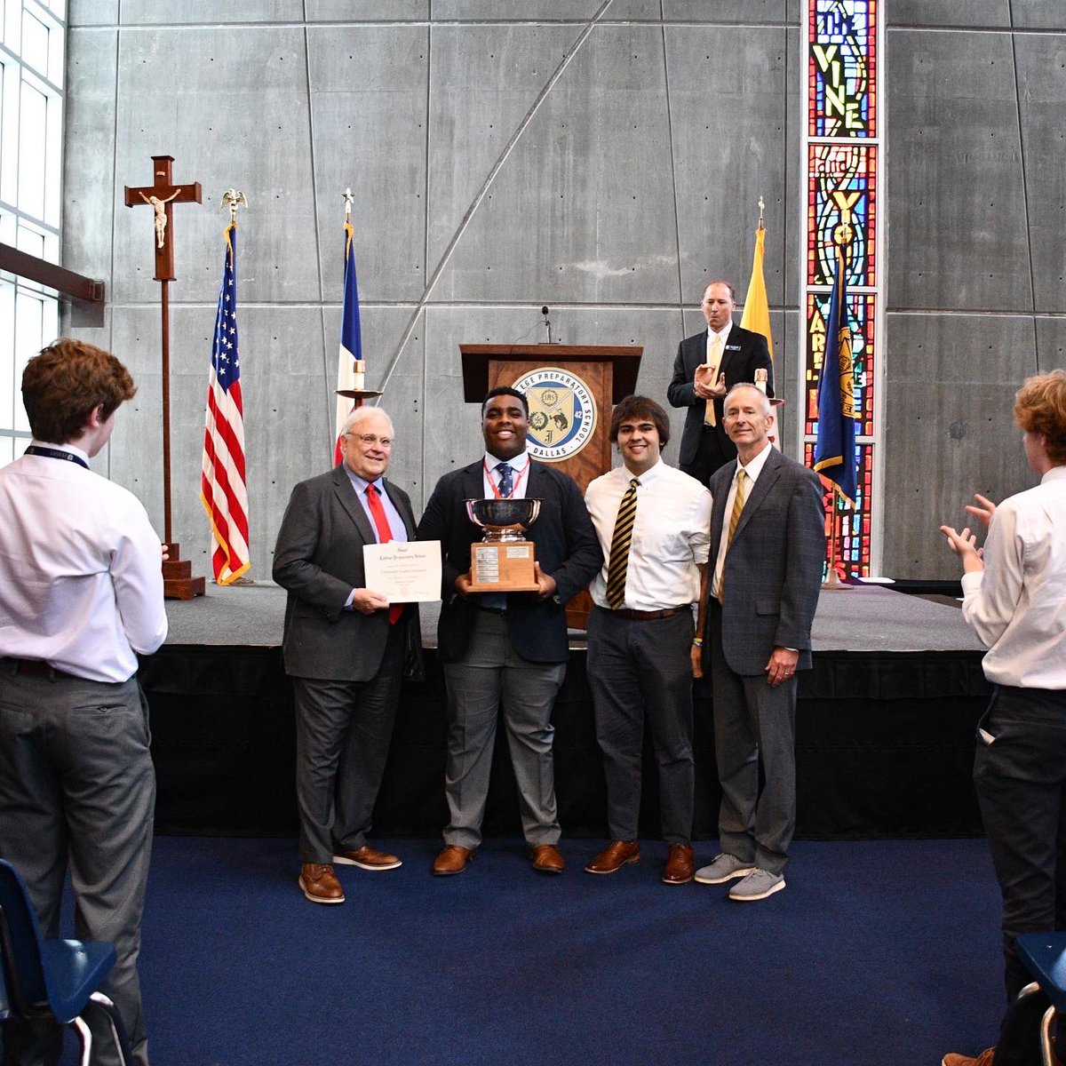 jesuitdallas's tweet photo. Congratulations to all students who received scholarships and awards at this year’s Awards Convocations. #jesuitstudents #brotherhood #menforothers #jesuitdallas https://t.co/rUBREQToVk