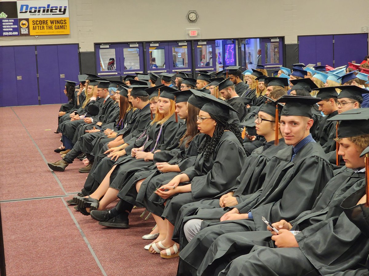 packardj's tweet photo. Proud of our Ashland High School Career Center graduates who are getting ready to walk across the stage for their ACWHCc ceremony today! @Ashland_Arrows https://t.co/IHzq4TYJMk
