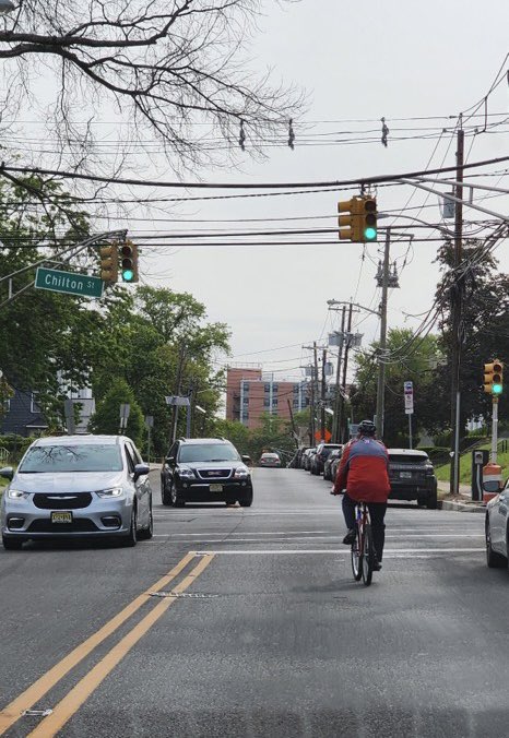 MayorBollwage's tweet photo. I enjoyed my commute to work this morning for National Bike to Work day! 
🚲 🚲 🚲 
#BikeToWork https://t.co/9ySYI351DJ