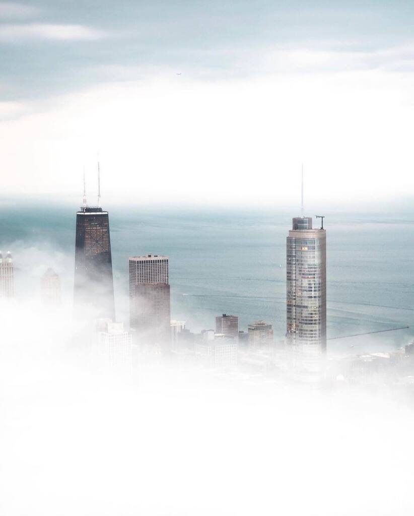 Instagrammers Chicago (@igerschicago) on Twitter photo 📷 by: @imgonnabelegend ·· Happy Friday! So far, it's a good day to have your head in the clouds and an umbrella just in case. ☂️
Chosen by: <a href="/relaxocat/">Fayth aka Relaxocat</a>
⛅️ #igerschicago ⛅️ instagr.am/p/CsbSHE9rnOI/ 📷 by: @imgonnabelegend ·· Happy Friday! So far, it's a good day to have your head in the clouds and an umbrella just in case. ☂️
Chosen by: <a href="/relaxocat/">Fayth aka Relaxocat</a>
⛅️ #igerschicago ⛅️ instagr.am/p/CsbSHE9rnOI/
