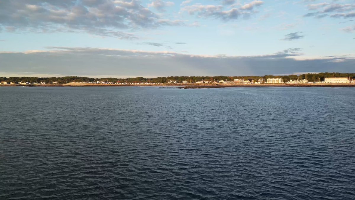 Get a bird's-eye view of the sea with our free stock drone video of flying over water! Perfect for adding a sense of adventure to your video projects or presentations. #drones #stockvideo #oceanadventures Download here: buff.ly/42gyfHu
