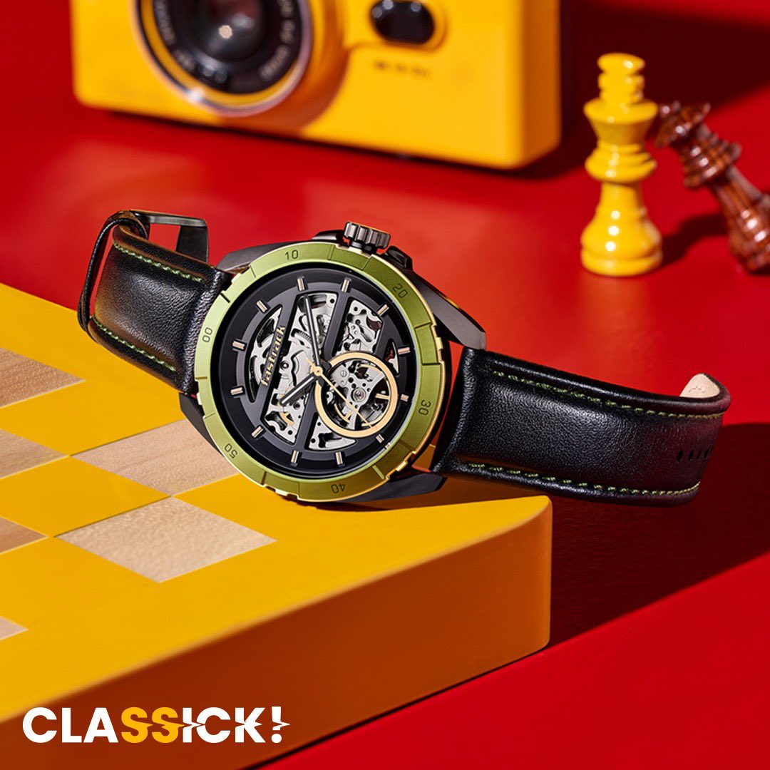 Fastrack's tweet photo. One Classick move to checkmate ‘em all!
Check out https://t.co/oEmD7qMVpv to Shop Now on @myntra or visit your nearest Fastrack stores now!
#Fastrack #FastrackWorld #FastrackAutomatics #Classick! https://t.co/ZbUZoTt6PK