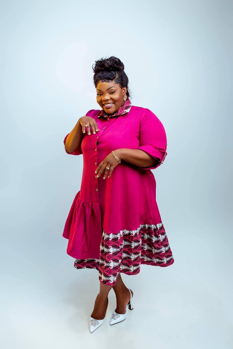 clement_afreh's tweet photo. Happy Birthday sweet sis @gospelsoja
Age with grace and favour 

#MayQueens
#birthday https://t.co/r4pGjq1d2j