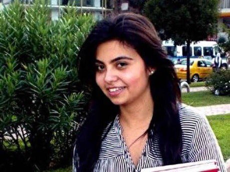 kurmabekiziw's tweet photo. Oysa genclik kaygisizliktir https://t.co/8e6tDUAYcX