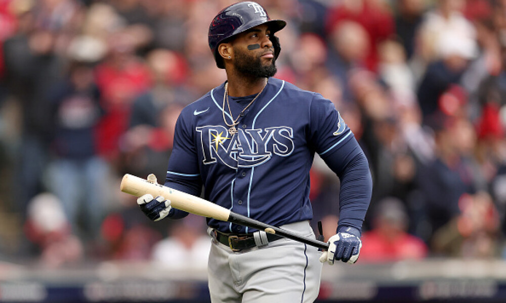 FantasyAlarm's tweet photo. ⚾ The #FantasyBaseball Injury Report has been UPDATED heading into the weekend!

📝 @FenstySports breaks down every #MLB injury you need to know!

✅ FREE READ: https://t.co/QJsl6WTuCA https://t.co/VBTSAhy0B2