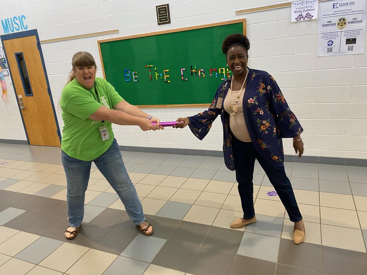 ELGINISD_NEIDIG's tweet photo. Wednesday - Mrs. Pruitt is really fast! She ran and passed the #NESFinishStrong baton to Mrs. Grames, her mentor for the school year! Don't you love their relationship! Mrs. Grames is on a #NESWildcats mission! @ElginTxISD https://t.co/6a7a1Hmn3v