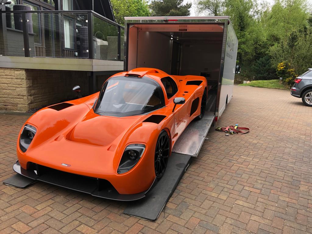 Another collection and delivery in our single car transporter collecting this lovely Ultima RS from Leicestershire after being serviced and then delivering to the customer near Newcastle upon Tyne.
#CoveredCarTransport #UltimaRS