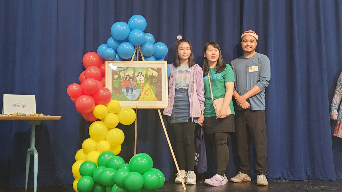 GCCSchools's tweet photo. Alice Lim, a 7th grader from River Valley Middle School, could soon have her art on the Google homepage, plus a $30,000 college scholarship, AND a $50,000 tech package for River Valley!

She needs YOU TO WIN! Vote now: https://t.co/YQdXpmyNAq 

#WeAreGreater #DoodleforGoogle https://t.co/q6lymkIcB6