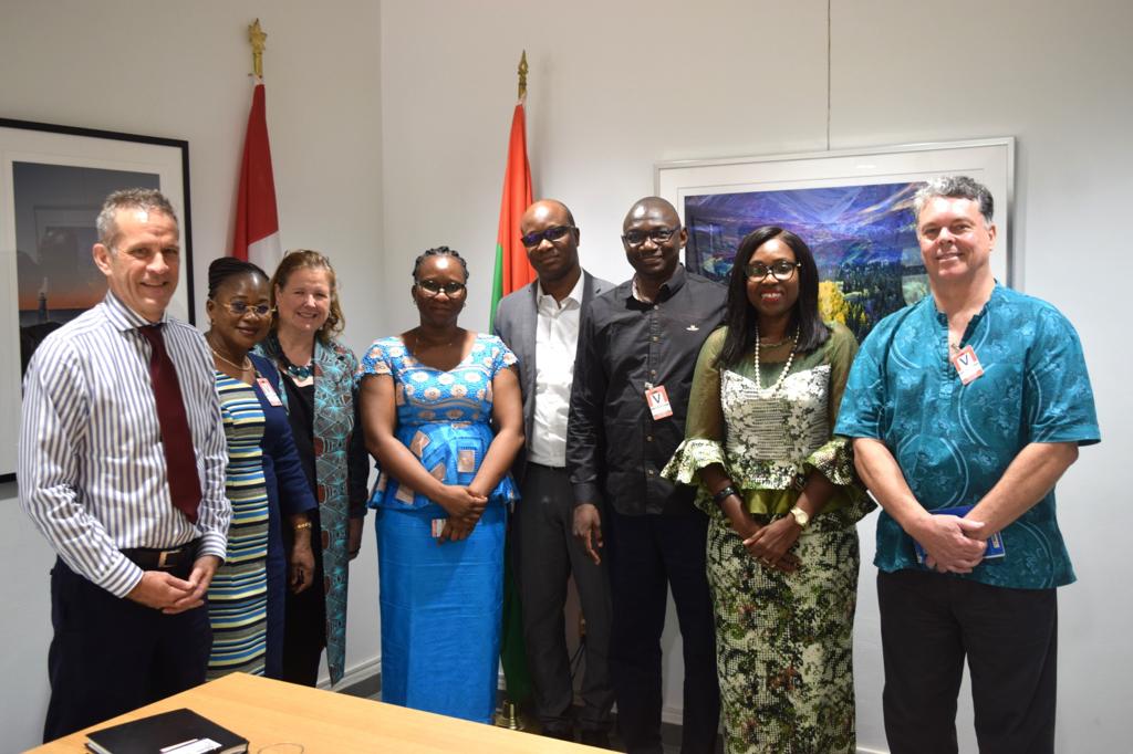 AmbCanBFA tweet media