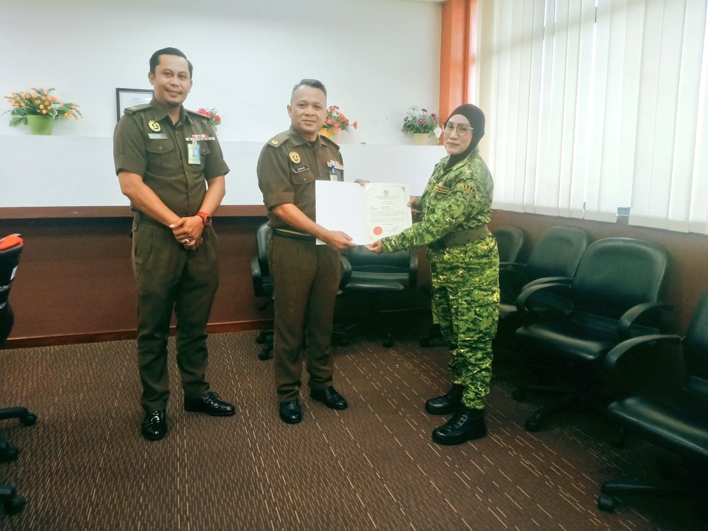 RELA Daerah Samarahan tweet media