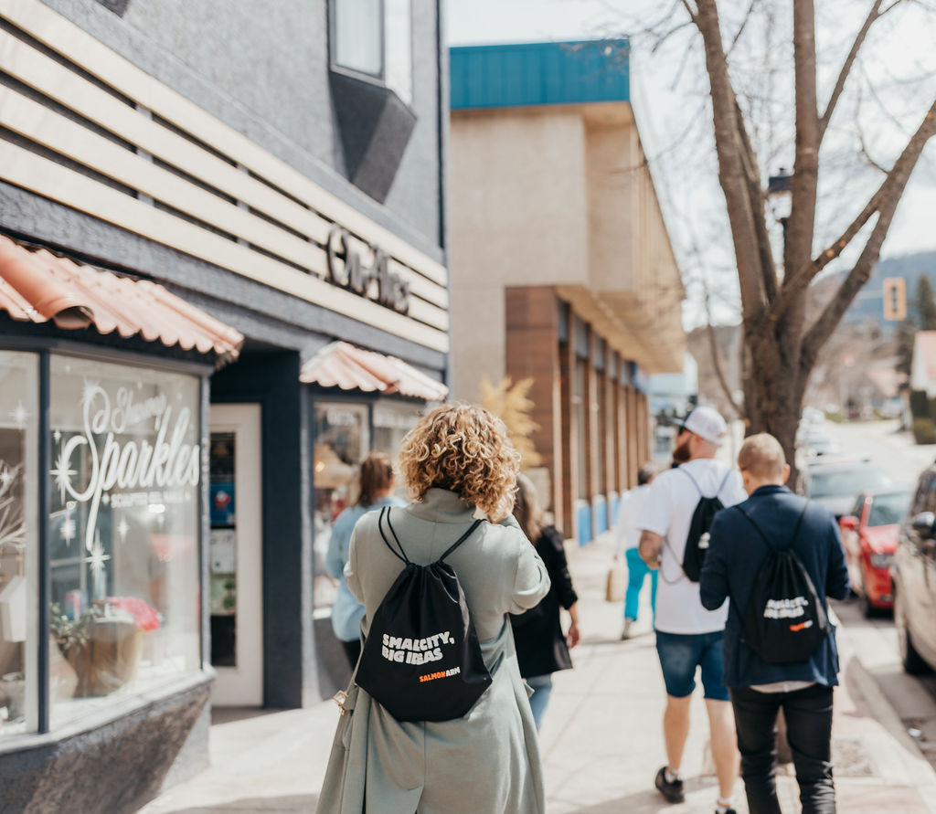 Shop local in Salmon Arm and show your love for the community! 🌈 Spread the sunshine and connect with your neighbors while getting what you need out of the amazing stores in the area! 🌱 #SalmonArm #ShopLocal #CommunityLove #SAbigideas #supportlocal #chooselocal #shuswapliving