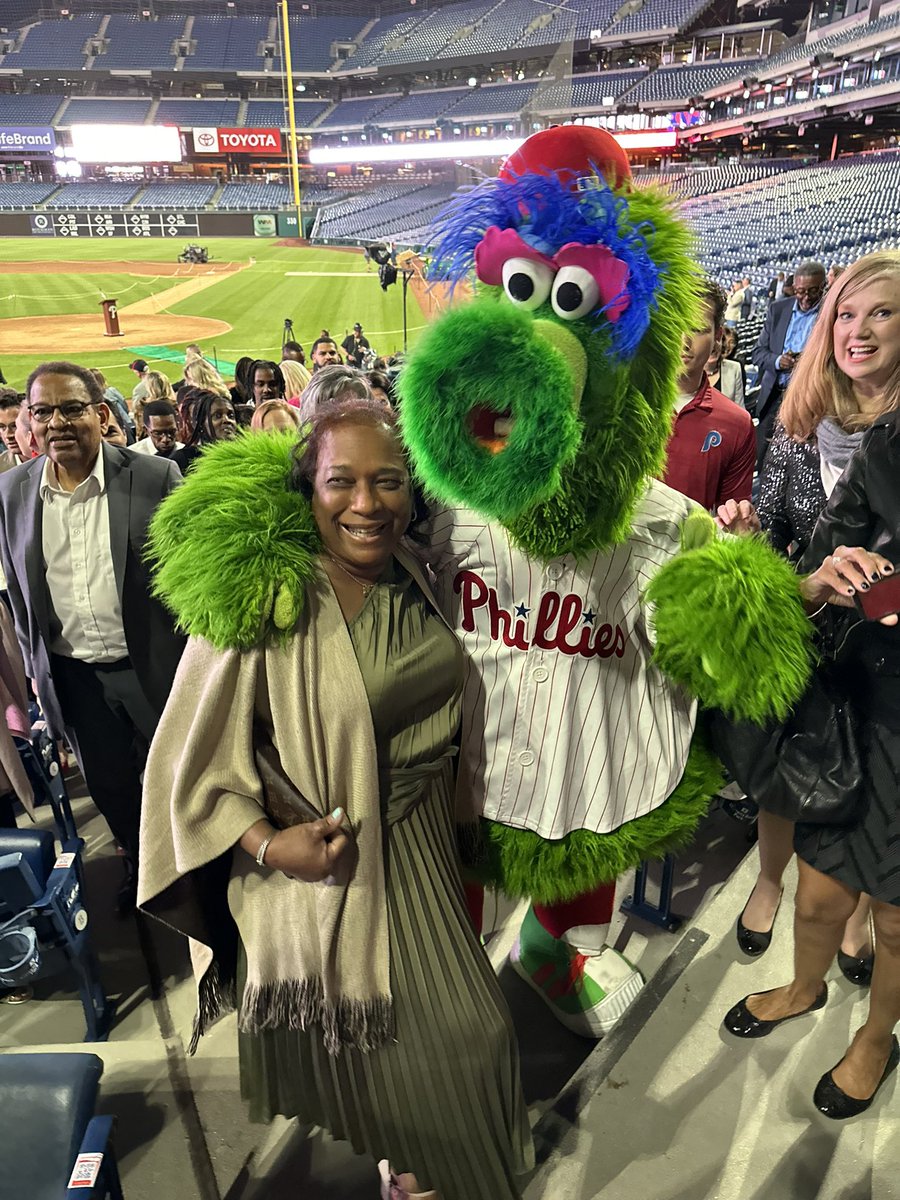 TempleGIM tweet media