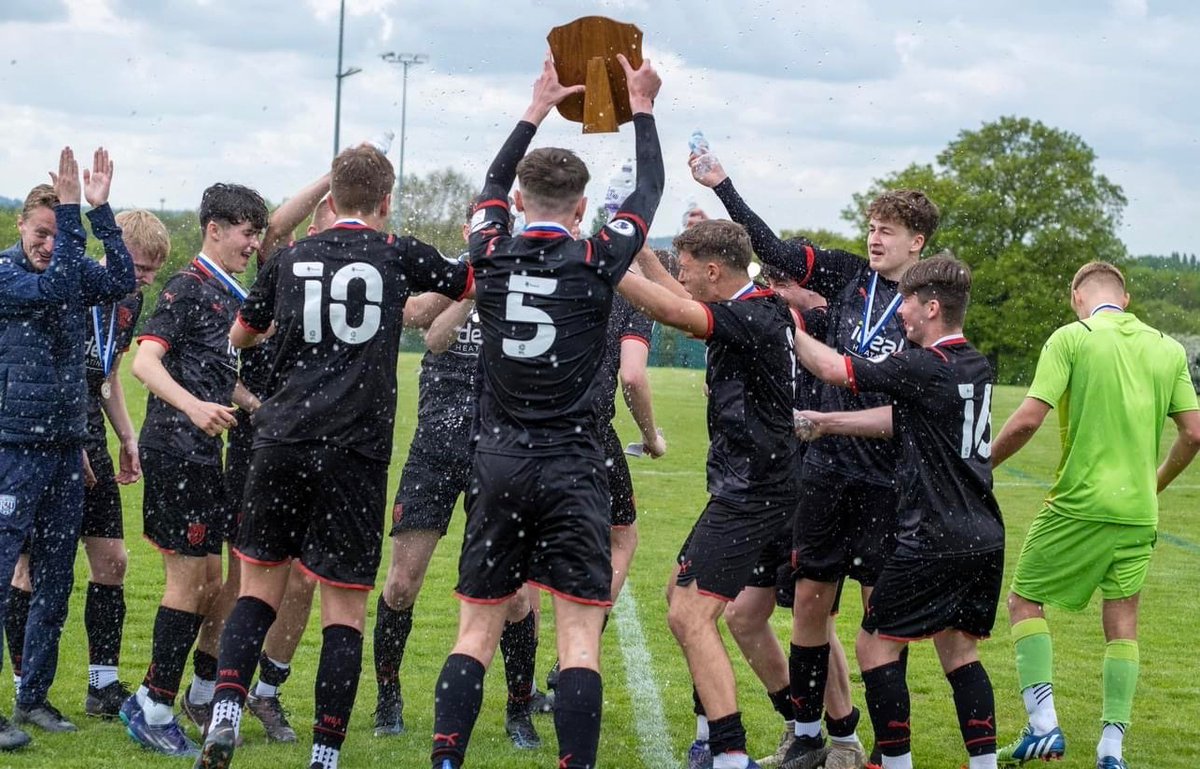 Etone College (@etonecollege) on Twitter photo "The <a href="/etoneacademy/">Etone Football Education Academy</a> on Wednesday bought yet again more glory on Etone by winning the WBA Cup for the second year in a rowπβ½"
Read more: bit.ly/3WkPZiK
#FootballAcademy #ProgressForAll #Champions "The <a href="/etoneacademy/">Etone Football Education Academy</a> on Wednesday bought yet again more glory on Etone by winning the WBA Cup for the second year in a rowπβ½"
Read more: bit.ly/3WkPZiK
#FootballAcademy #ProgressForAll #Champions