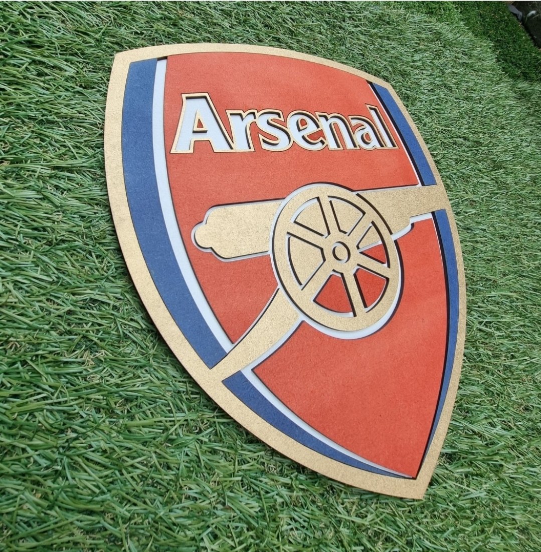 sliney66's tweet photo. ⚠️ 🚨 COMPETITION 🚨 ⚠️ 
WIN A BADGE OF YOUR CHOICE IF ARSENAL BEAT FOREST. TO ENTER, LIKE ,FOLLOW AND RETWEET. FATHERS DAY SPECIAL- 20% OFF ALL ITEMS NOW USING CODE "FATHER" 
https://t.co/i6SqWXCBw2 
#ARSENAL #AFC #Gunners #Gonners #COYG https://t.co/awx1BTI8L7