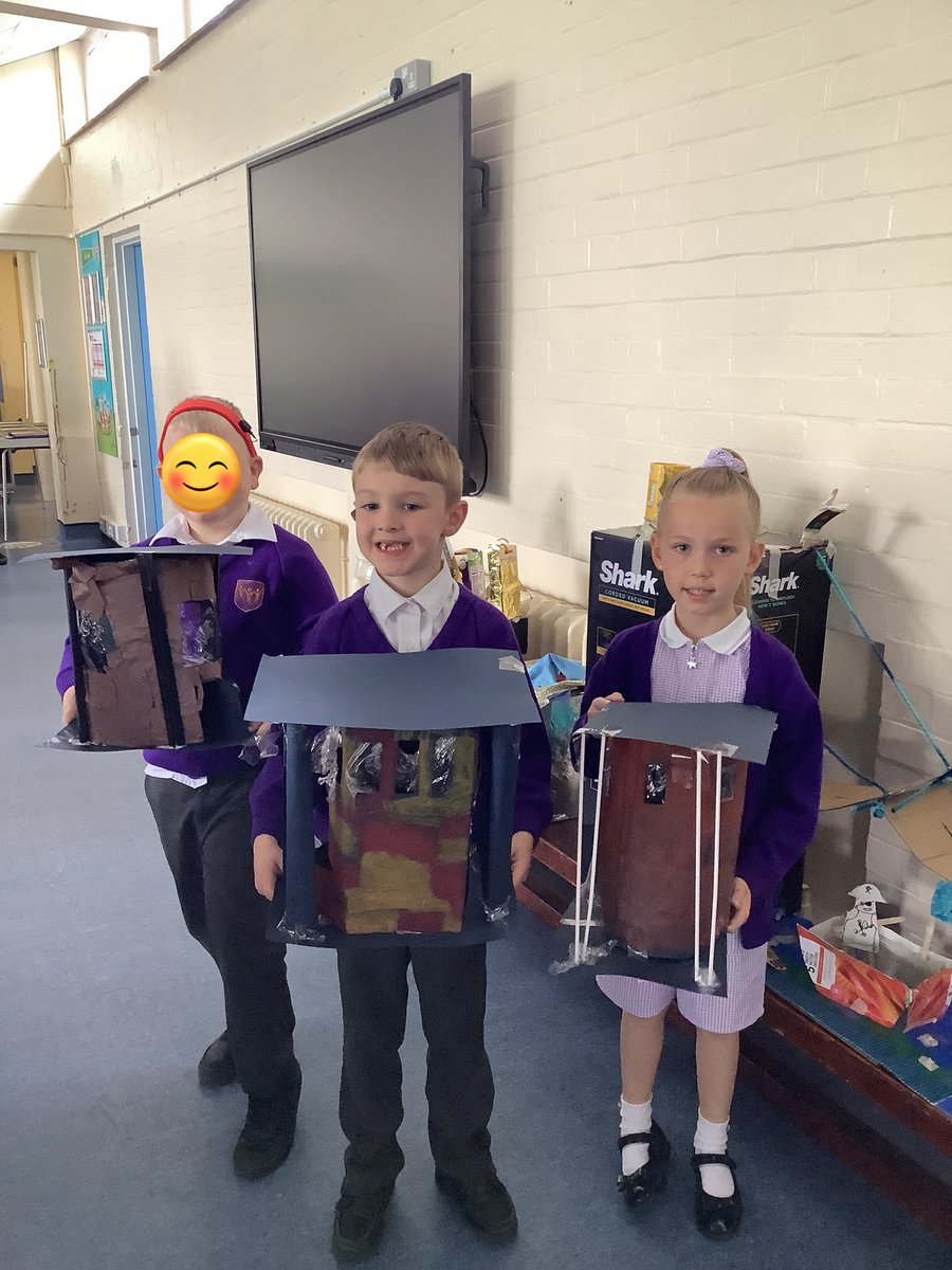 Today in assembly we invited our pupils to bring their prototypes and explain what they had been investigating during STEM week! It was wonderful to hear about their new discoveries! <a href="/PrimaryElaine/">Elaine Primary</a> #STEMWEEK 🌡️🔬🧫