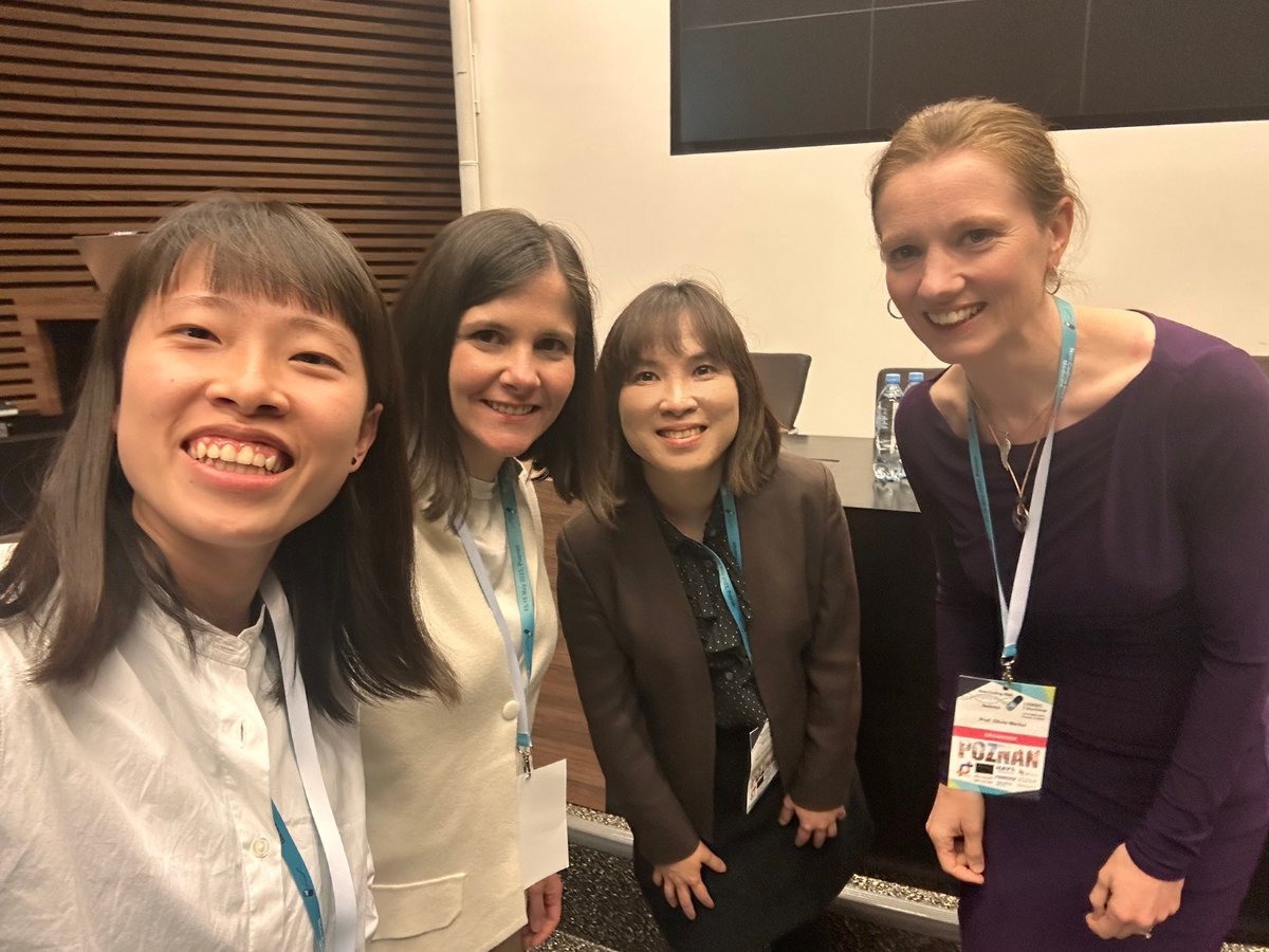 ga_costabile's tweet photo. What an amazing time I had at  #EMBOnoncodingRNA, so much to learn from an excellent line-up of speakers covering basic disease biology all the way up to #RNA delivery.
@buszczynska @_Rory_Johnson_ @Katarzyna_Solka @LabMerkel were the best hosts ever! https://t.co/kefENCfVuZ