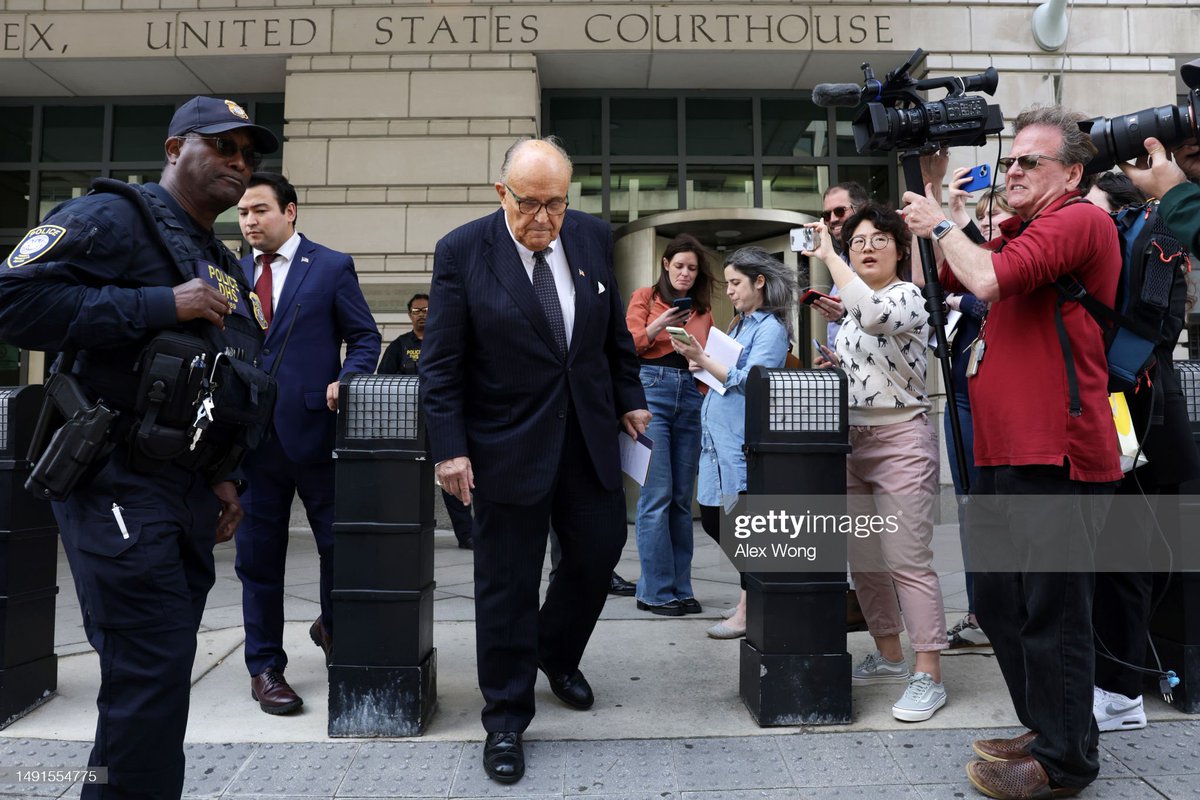 Former personal lawyer for former President Donald Trump, Rudy Giuliani, leaves the U.S. District Court in Washington, DC. Giuliani is being sued by election workers Ruby Freeman and Shaye Moss of Fulton County, Georgia, for defamation.📷: @alexwongcw