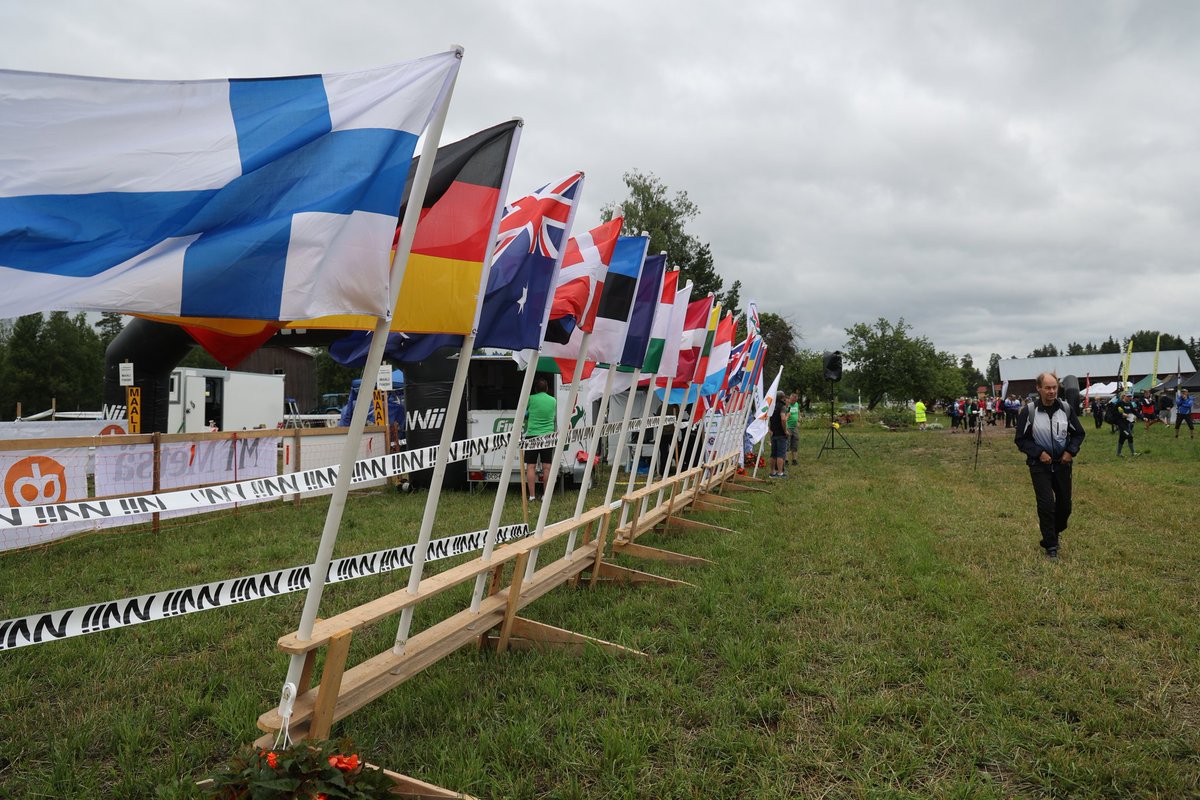 Melkein tuhat suunnistajaa on ilmoittautunut Fin5-suunnistusviikolle! 🤩

Missä sarjassa on eniten osallistujia? Entä mikä kisapäivistä kerää eniten kilpailijoita? Lue lisää ➡️ 2023.fin5.fi/2023/05/18/mel…

📸: SSL, Marko Kantaneva

#2023fin5 #suunnistus #orienteering