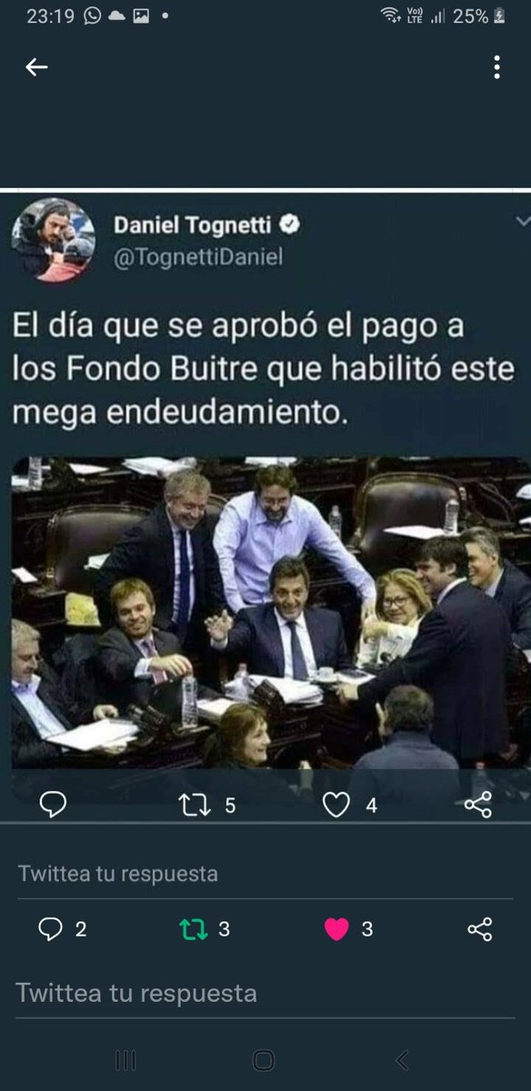rielias22's tweet photo. #MassaEsMacri .
#YoNoVotoAMassa .
Así lo diga @CFKArgentina .motivos.muchos ejemplos también pero por sobre todo.
Memoria.este tipo no agarró una papa caliente este tipo es la consecuencia de lo q hoy pasa con los jubilados y trabajadores@.q no llegan al 10 d cada mes.
MEMORIA. https://t.co/OgDFFffMoG