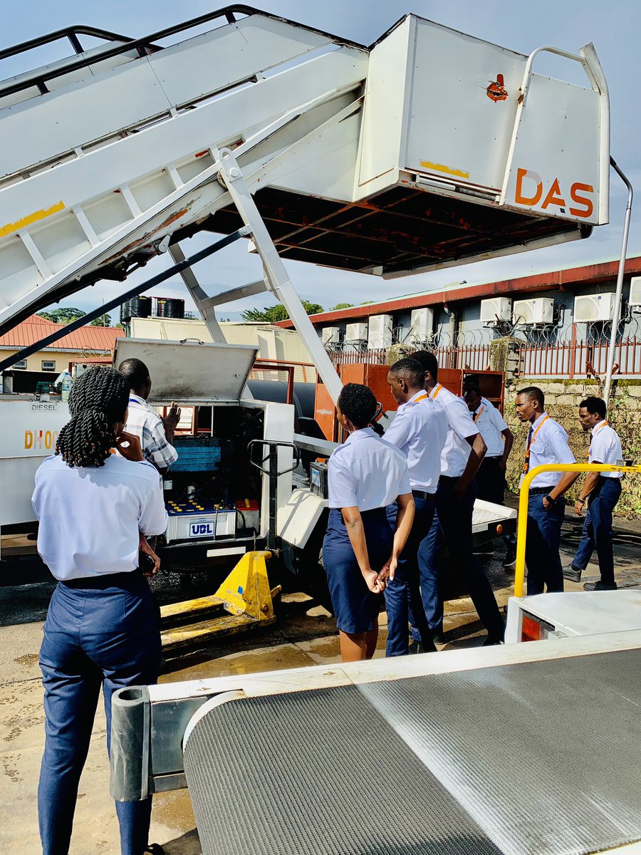 DasHandling's tweet photo. Incorporating practical studies makes our learning more enticing and meaningful.
#Airportoperations #Equipment #juneintake #dasaviationschool #iatatraining
Contact: 0776159598
training@dashandling.com
www.Das https://t.co/cDUo08rBww https://t.co/gGpkCeAk8L