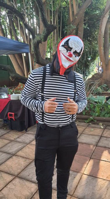 #LIKEapp legend is broadcasting a Magic Live, come and join in!https://t.co/6YOdpPipVz https://t.co/<a href="/tag/likeapp"class="tags">#LIKEapp</a>