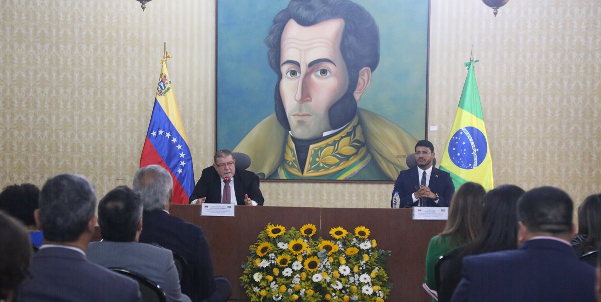 🇻🇪 Venezuela y Asociación Brasileña 🇧🇷 de Cooperación instalan mesas de trabajo

#CooperaciónYSolidaridad 

venezuela-news.com/venezuela-asoc…
