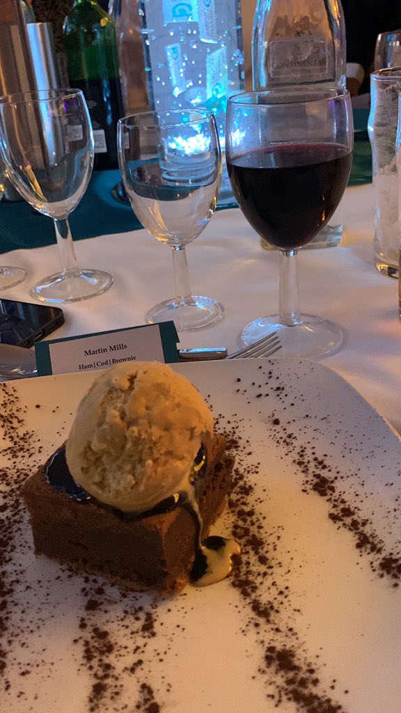 martinemills's tweet photo. #DPCCAWARDS. Great food &amp; being well looked after by our hosts @pburton_ @PBmedia_. Looking forward to the awards. https://t.co/bIKm2LkA3f