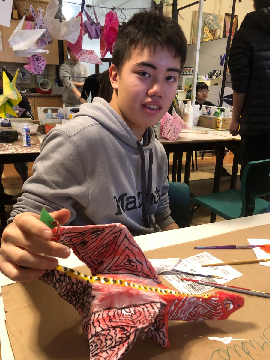 halifaxgrammar's tweet image. Grades 8 and 9 just finished their origami sculptures! We are amazed by the final products! Aren&apos;t you?
#GrammarProud #HalifaxGrammar #GrammarArts #origami #art