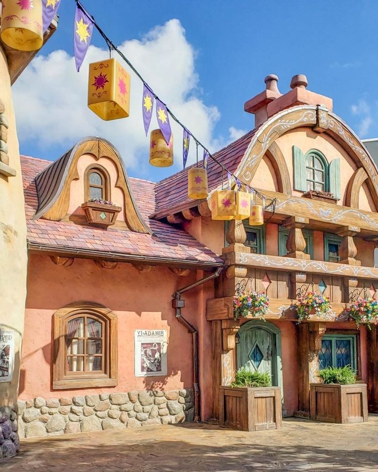 [🎡] . . . #RockstarsxDisneyland

Hoy estamos con los peques recorriendo el parque de Magic Kingdom viviendo un día mágico y muy hermoso en este mundo de Disney lleno de princesas y castillos de nuestras películas favoritas ¡Estoy maravillada con todo!🪷❤️