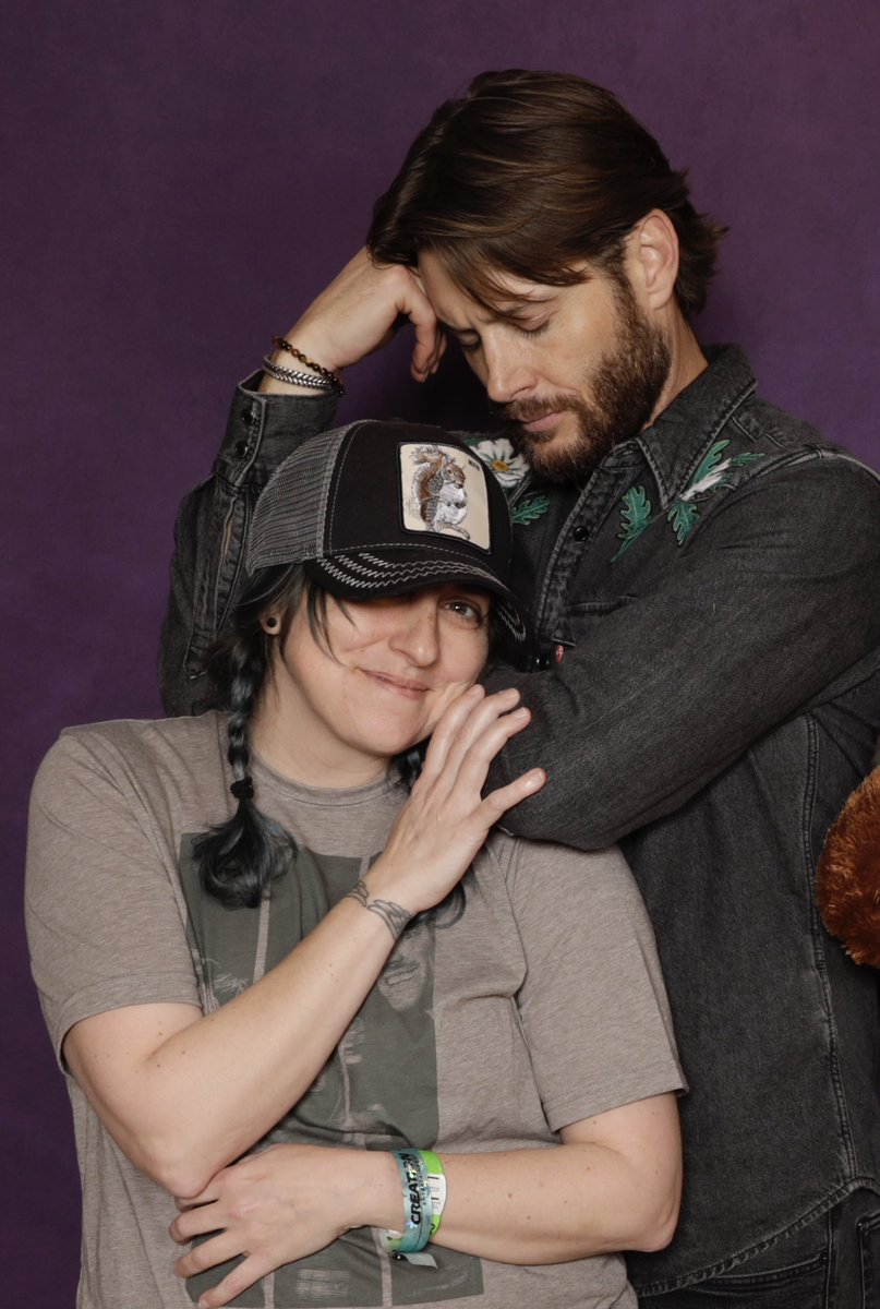 QT a photo of you wearing a hat…
#SaveTheWinchesters