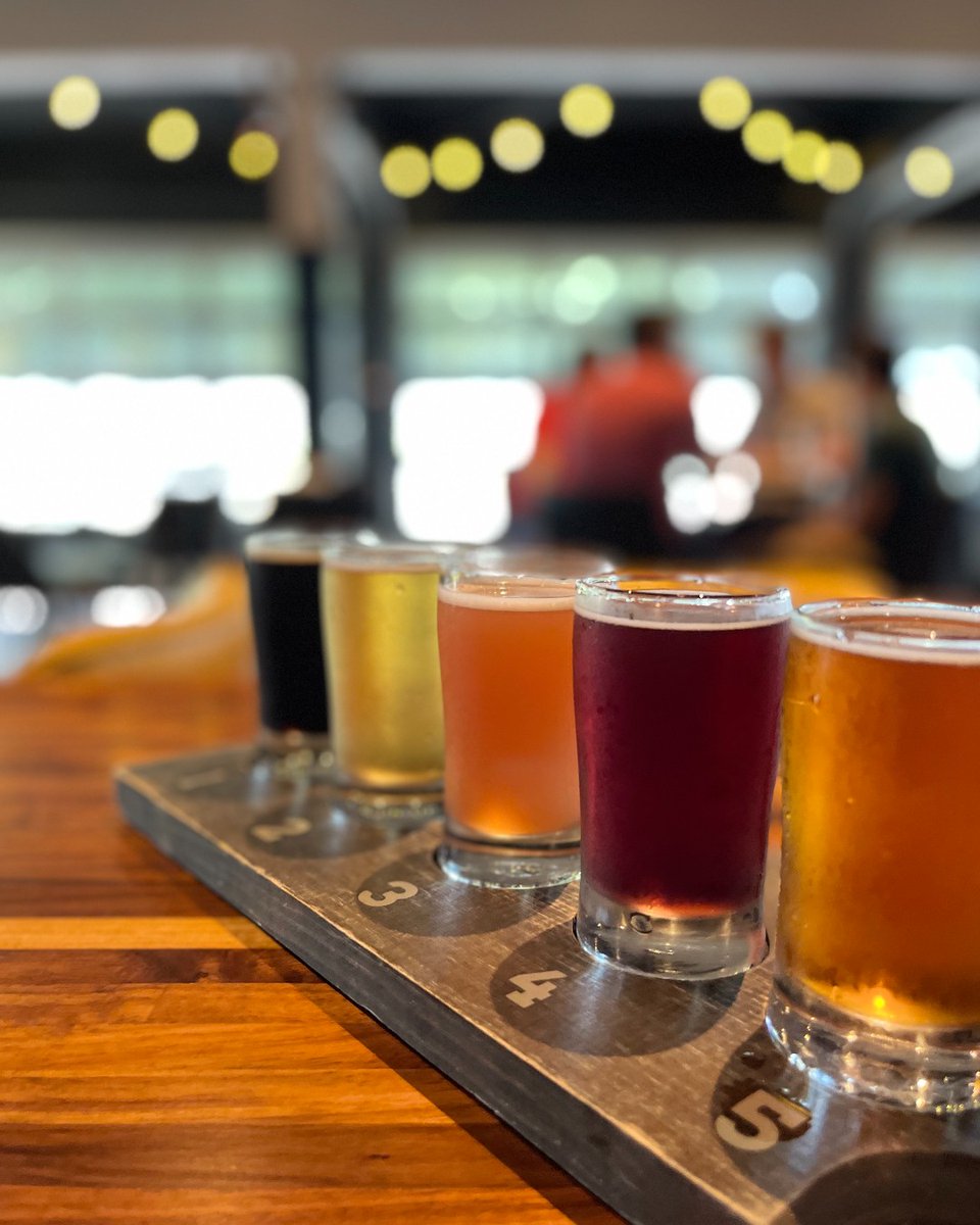 LocalBeerCo's tweet image. Beer flights: because adulting is hard and decisions are even harder. 🤷‍♀️🍻 Let us take the wheel and guide you through a delicious journey of our hand-crafted brews. 
#FlightOfFancy #IndecisiveDrinking #CheersToGoodTimes