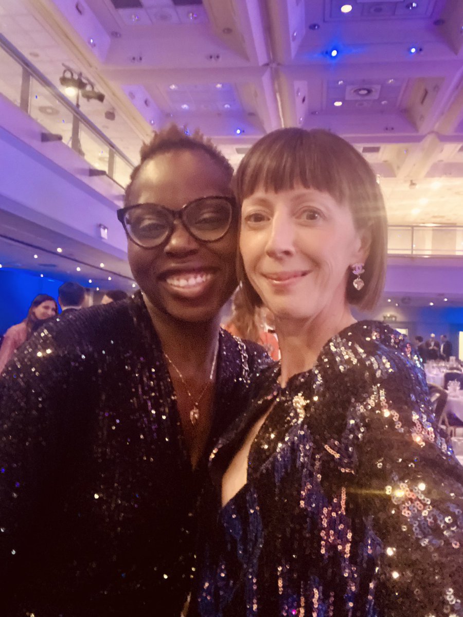 Having a sequin-off with the utterly fabulous (&amp; brand new <a href="/ResFamilyLaw/">Resolution</a> NC colleague) <a href="/AmandaAdeola/">Pelumi Amanda Adeola</a>❤️
#ResConf23
