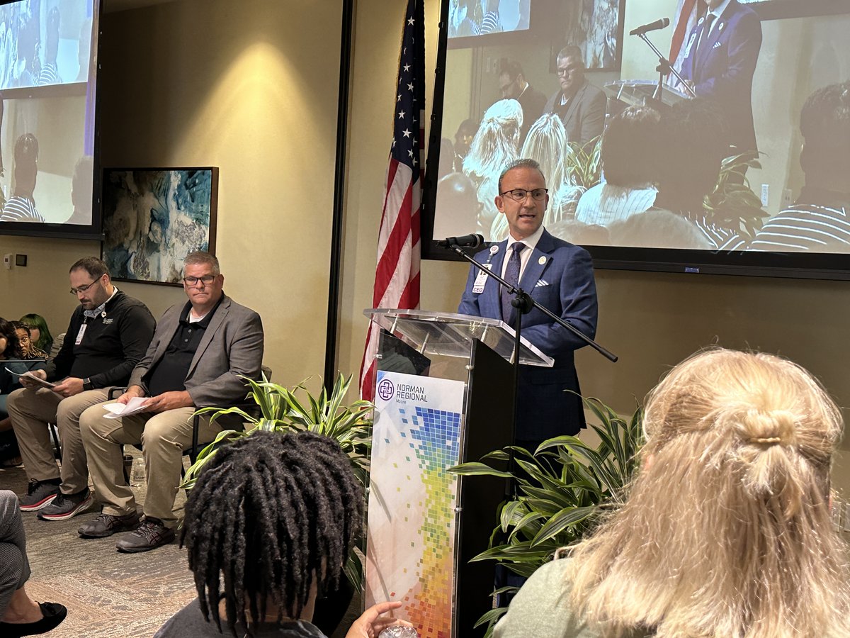 MoorePublicSch's tweet image. NRHS Pres. &amp;amp; CEO Richie Splitt welcomed attendees, followed by Moore Councilman Mark Hamm's reading of Gov. Stitt's proclamation stating that May 20, 2023, is to be known as "Moore Remembrance Day" in Oklahoma. #mpspride #MooreStrong